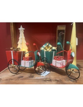 TRICYCLE DE CADEAUX